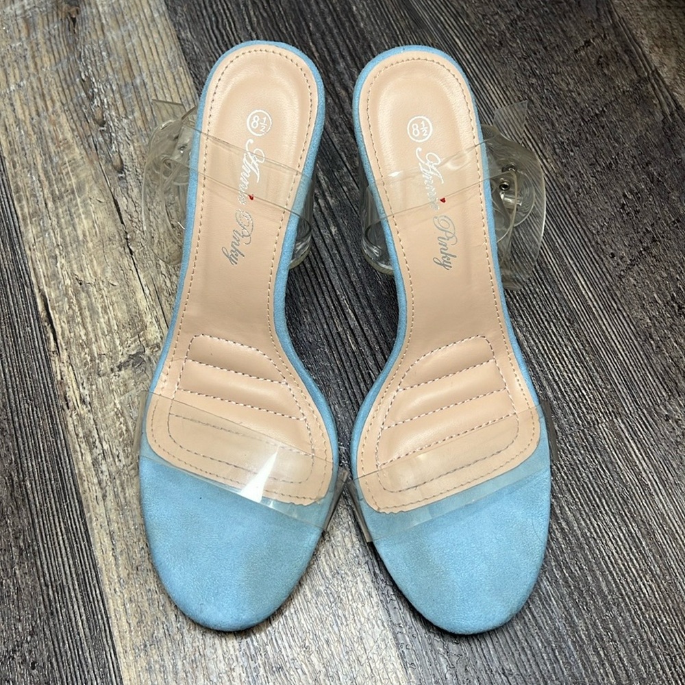 Annie Pinky Light Blue Velvet Clear Chunky Heel Shoes - Size 8.5